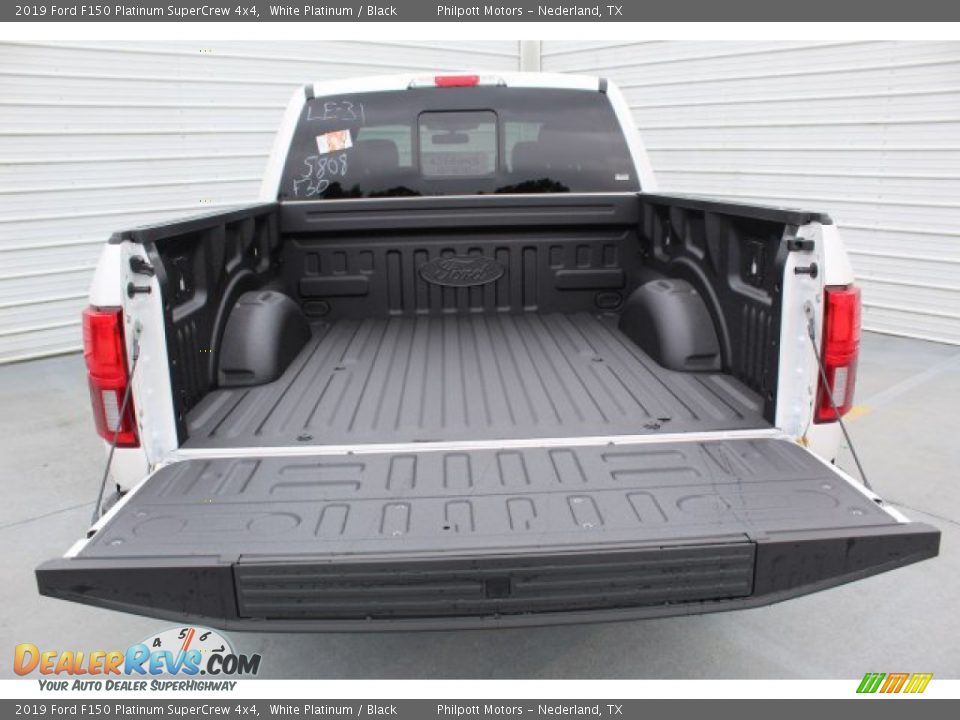 2019 Ford F150 Platinum SuperCrew 4x4 White Platinum / Black Photo #24