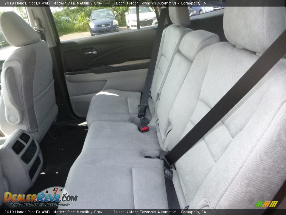 2019 Honda Pilot EX AWD Modern Steel Metallic / Gray Photo #10