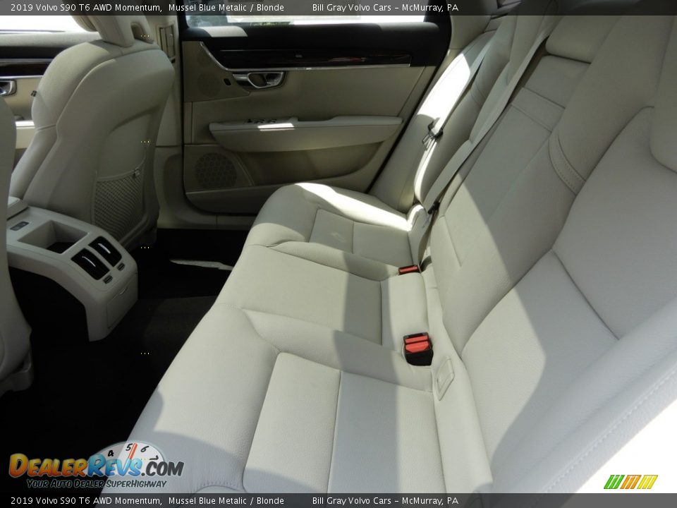 Rear Seat of 2019 Volvo S90 T6 AWD Momentum Photo #8