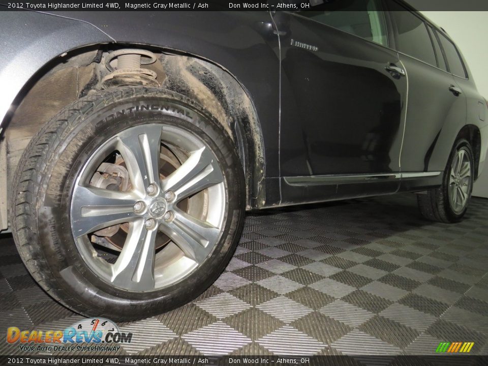 2012 Toyota Highlander Limited 4WD Magnetic Gray Metallic / Ash Photo #9