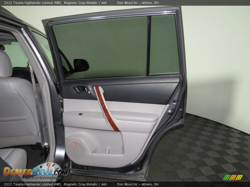 2012 Toyota Highlander Limited 4WD Magnetic Gray Metallic / Ash Photo #25
