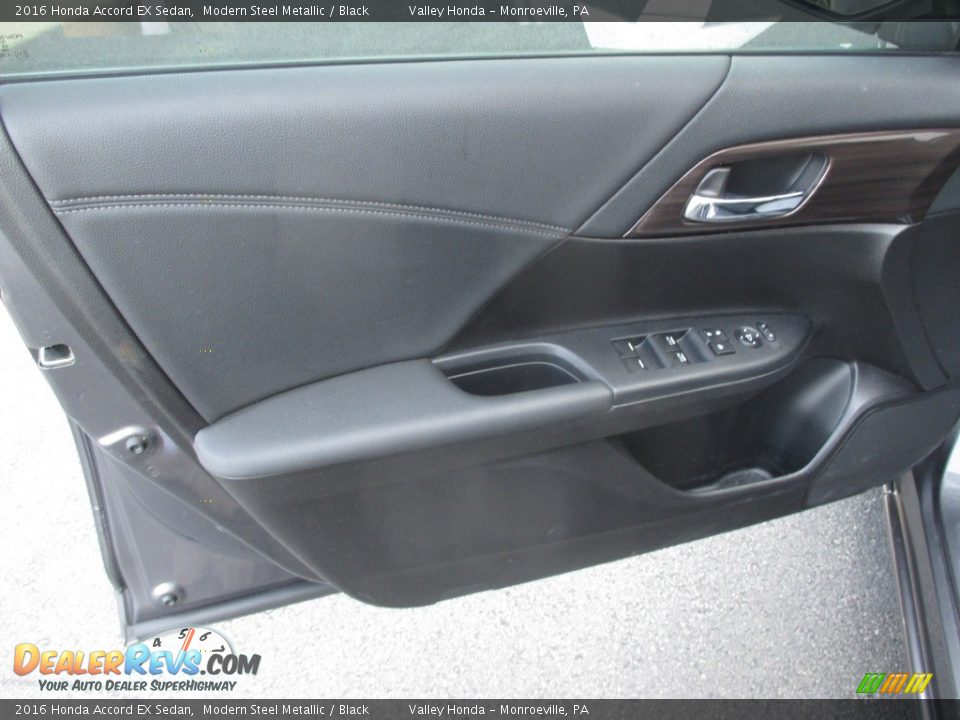 2016 Honda Accord EX Sedan Modern Steel Metallic / Black Photo #10