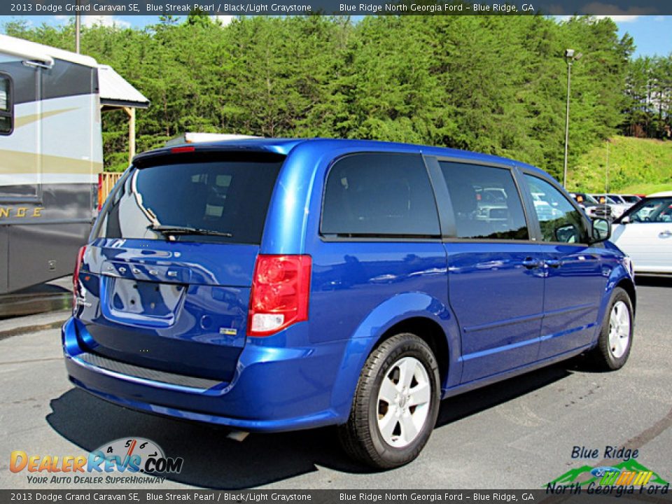 2013 Dodge Grand Caravan SE Blue Streak Pearl / Black/Light Graystone Photo #5