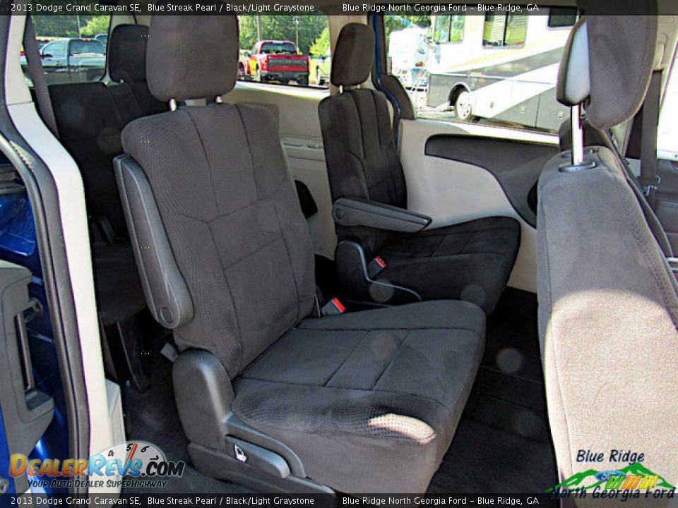 2013 Dodge Grand Caravan SE Blue Streak Pearl / Black/Light Graystone Photo #12