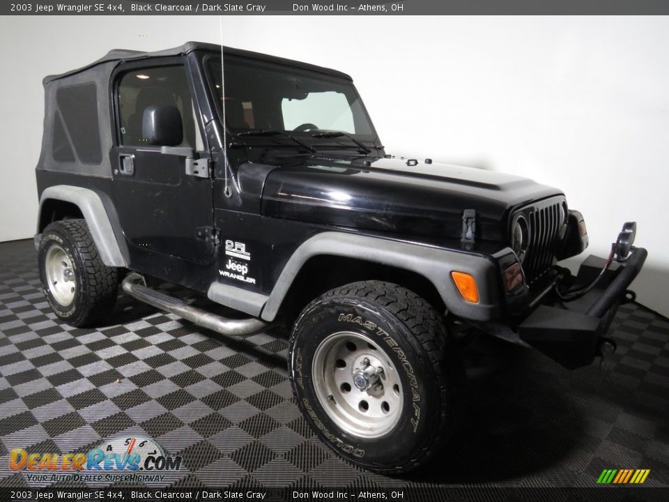 2003 Jeep Wrangler SE 4x4 Black Clearcoat / Dark Slate Gray Photo #2
