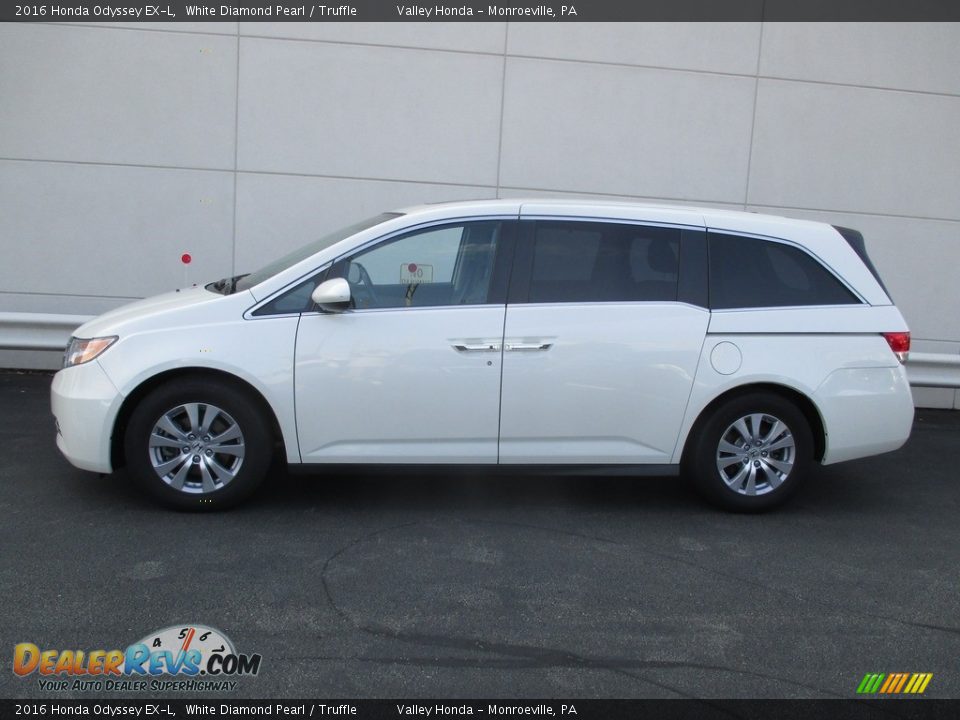 2016 Honda Odyssey EX-L White Diamond Pearl / Truffle Photo #2