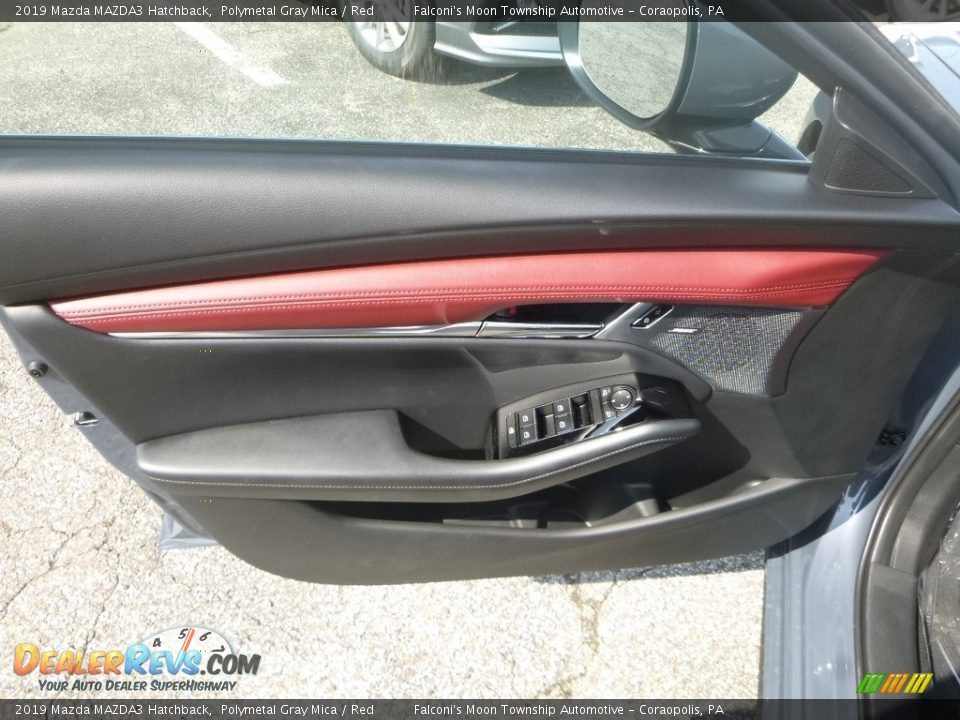 2019 Mazda MAZDA3 Hatchback Polymetal Gray Mica / Red Photo #10