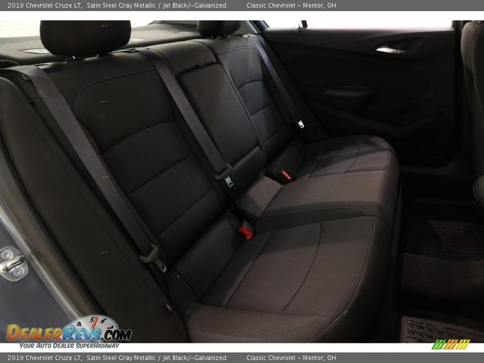 2019 Chevrolet Cruze LT Satin Steel Gray Metallic / Jet Black/­Galvanized Photo #17