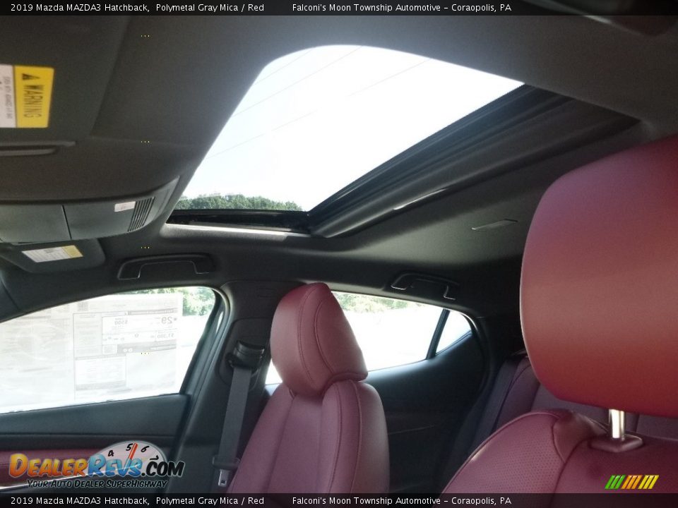 2019 Mazda MAZDA3 Hatchback Polymetal Gray Mica / Red Photo #13