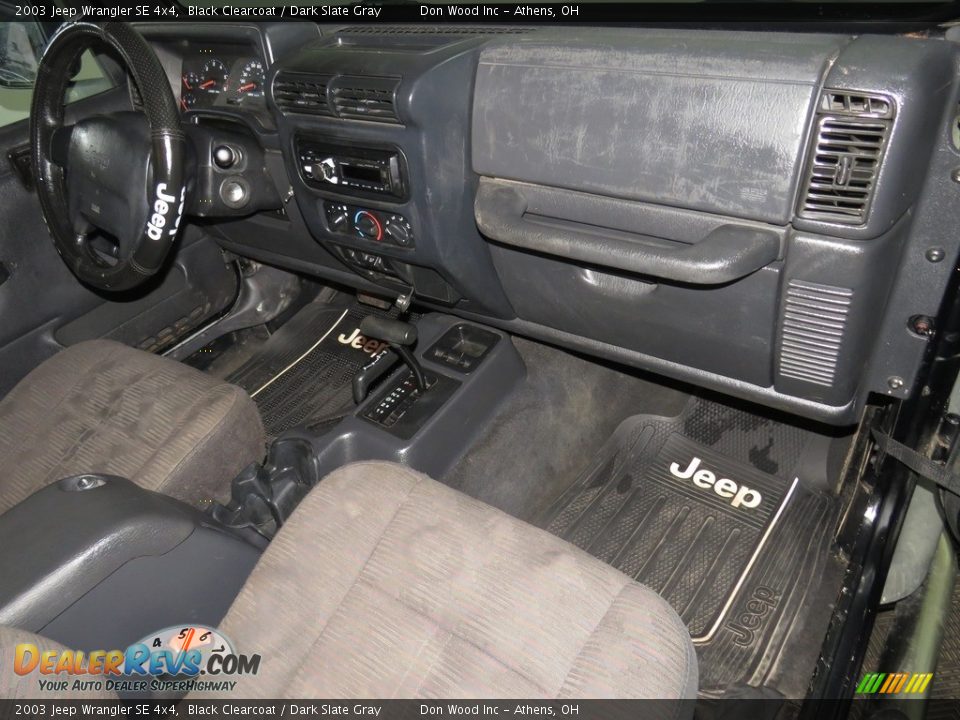 2003 Jeep Wrangler SE 4x4 Black Clearcoat / Dark Slate Gray Photo #20