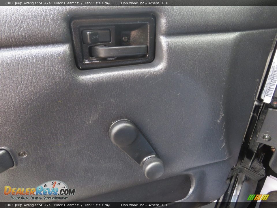2003 Jeep Wrangler SE 4x4 Black Clearcoat / Dark Slate Gray Photo #25