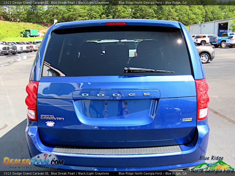 2013 Dodge Grand Caravan SE Blue Streak Pearl / Black/Light Graystone Photo #4