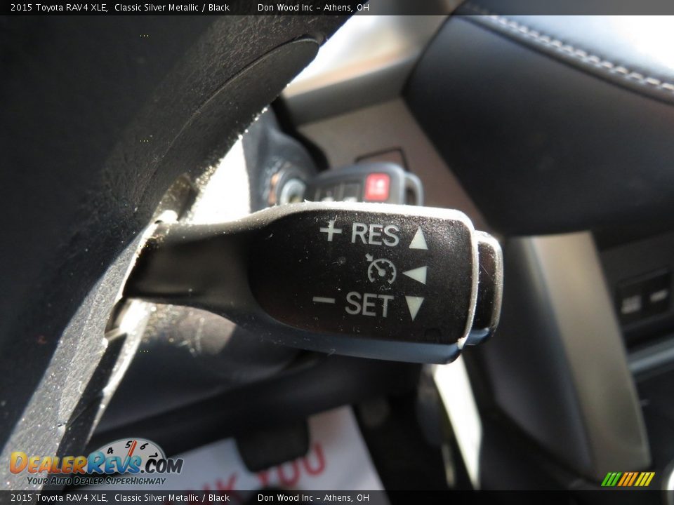 2015 Toyota RAV4 XLE Classic Silver Metallic / Black Photo #34