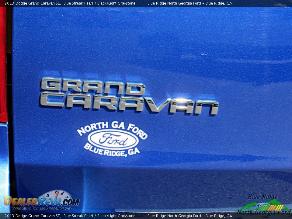 2013 Dodge Grand Caravan SE Blue Streak Pearl / Black/Light Graystone Photo #33