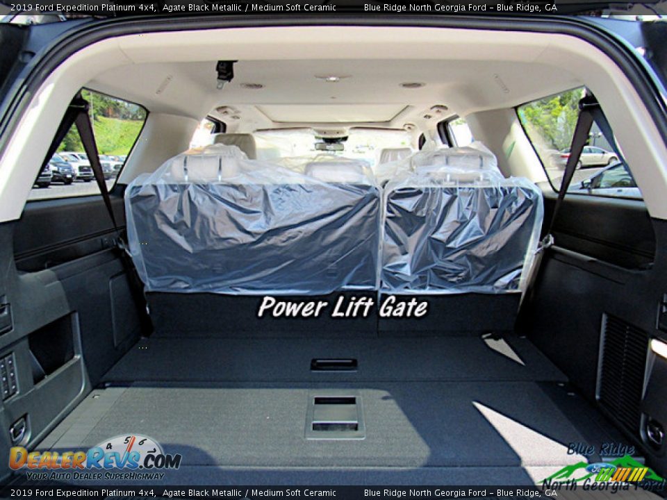 2019 Ford Expedition Platinum 4x4 Agate Black Metallic / Medium Soft Ceramic Photo #13