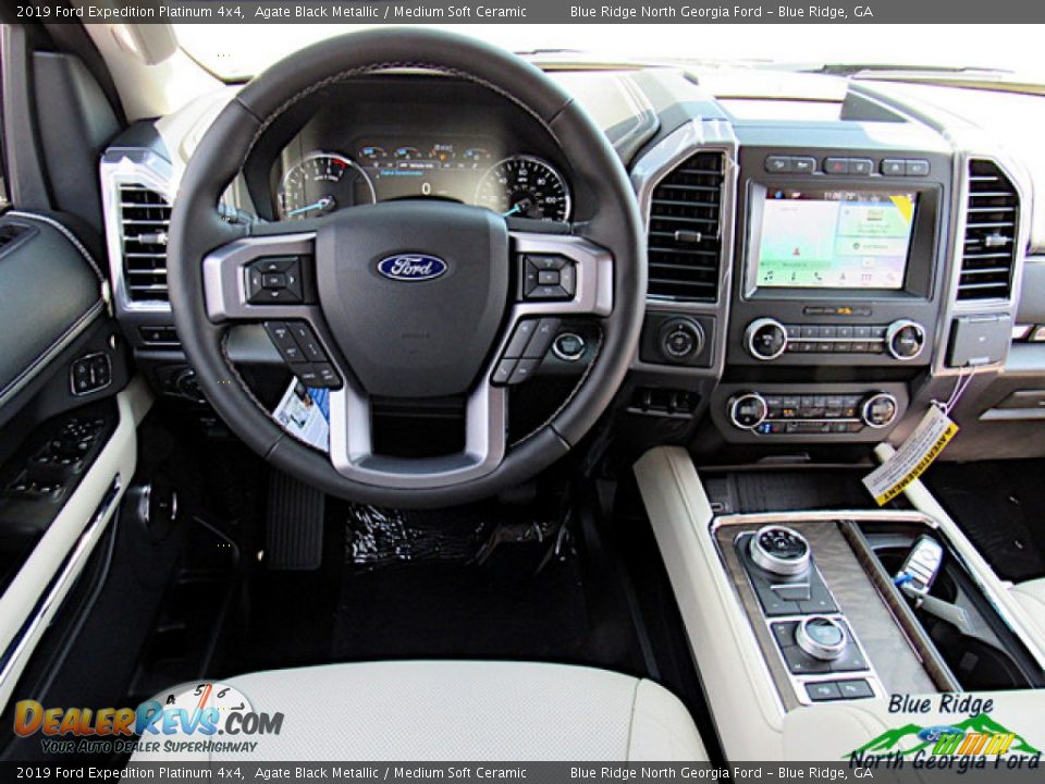 2019 Ford Expedition Platinum 4x4 Agate Black Metallic / Medium Soft Ceramic Photo #15