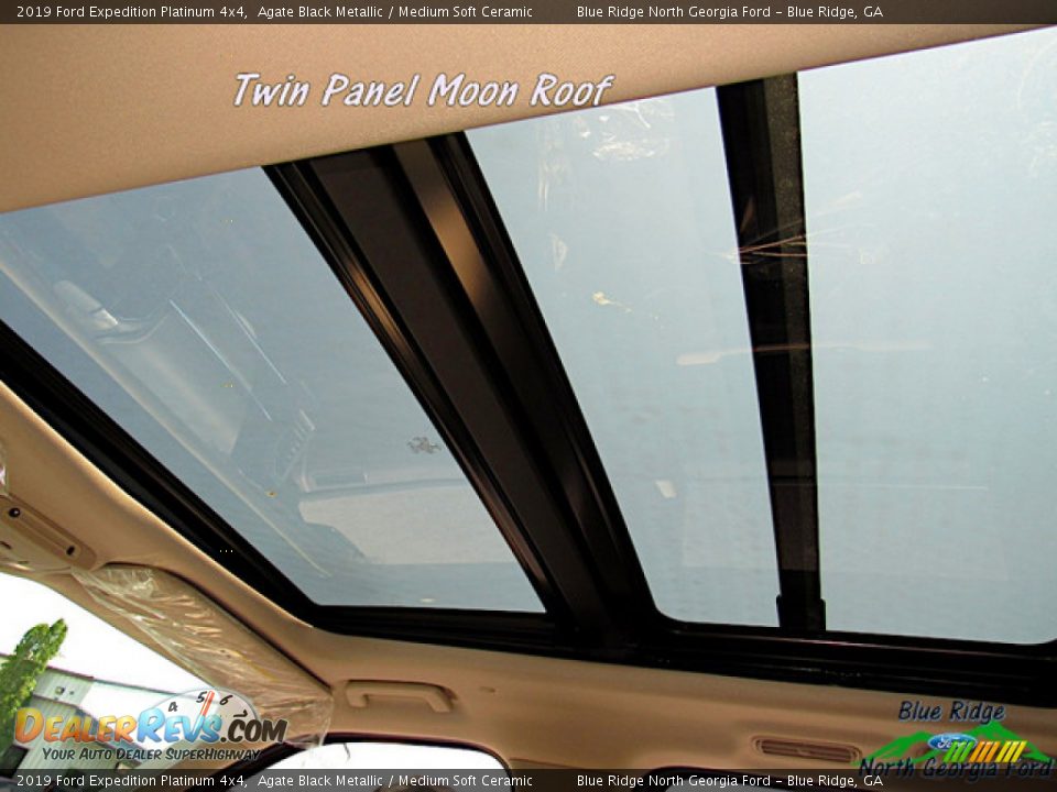 2019 Ford Expedition Platinum 4x4 Agate Black Metallic / Medium Soft Ceramic Photo #32