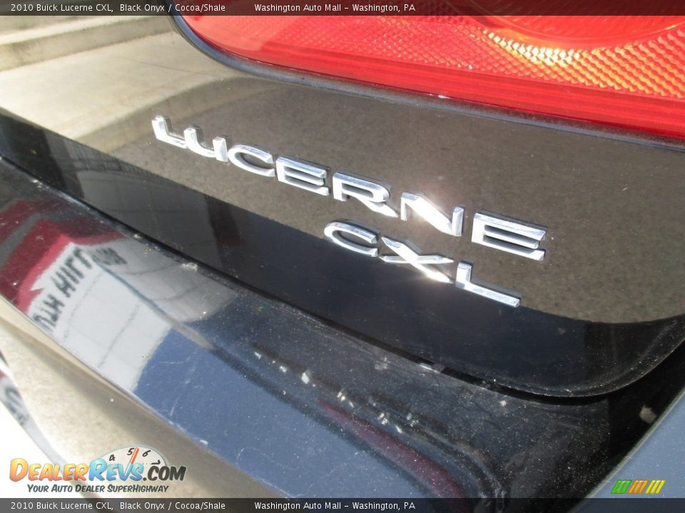 2010 Buick Lucerne CXL Black Onyx / Cocoa/Shale Photo #4