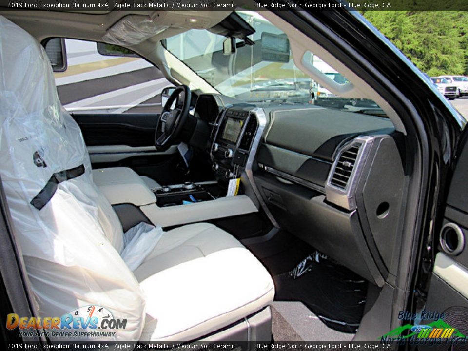 2019 Ford Expedition Platinum 4x4 Agate Black Metallic / Medium Soft Ceramic Photo #36