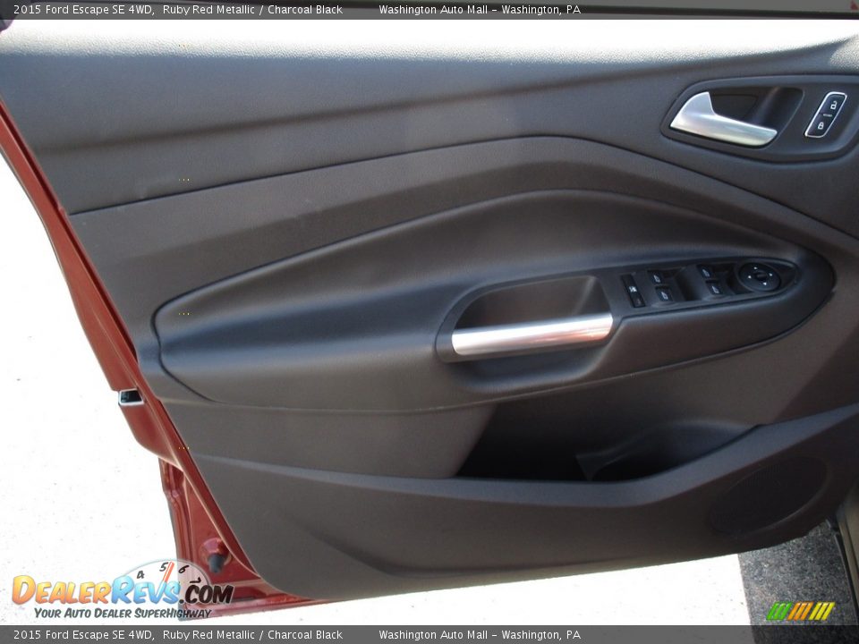 2015 Ford Escape SE 4WD Ruby Red Metallic / Charcoal Black Photo #12