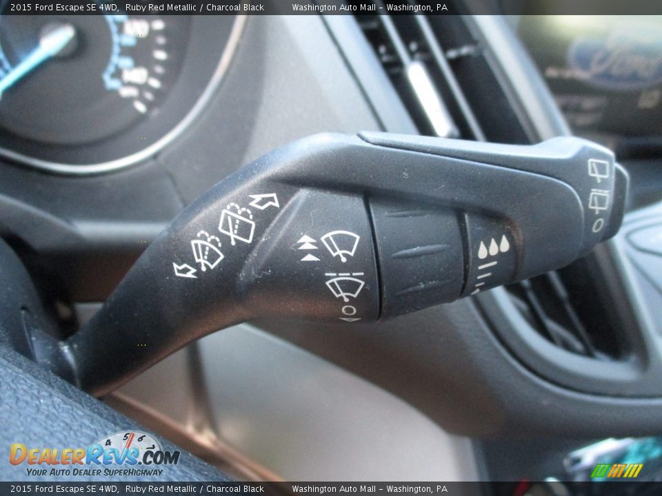 2015 Ford Escape SE 4WD Ruby Red Metallic / Charcoal Black Photo #22