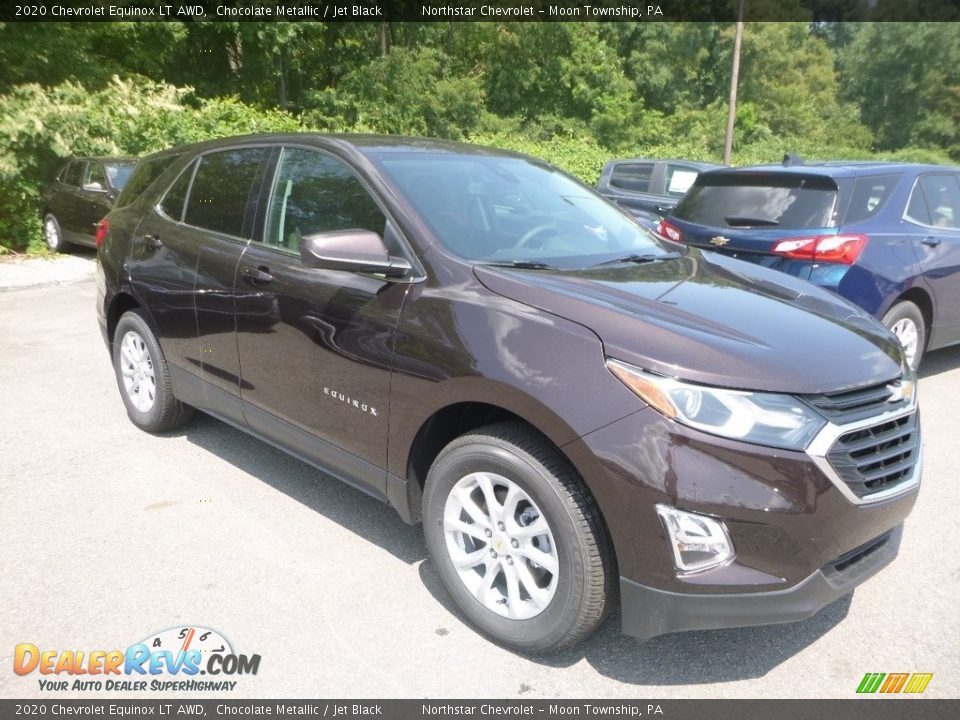 Front 3/4 View of 2020 Chevrolet Equinox LT AWD Photo #6