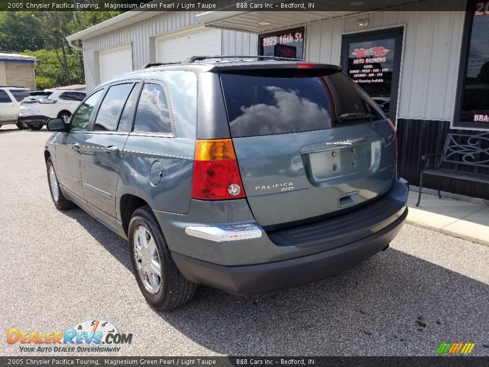 2005 Chrysler Pacifica Touring Magnesium Green Pearl / Light Taupe Photo #4