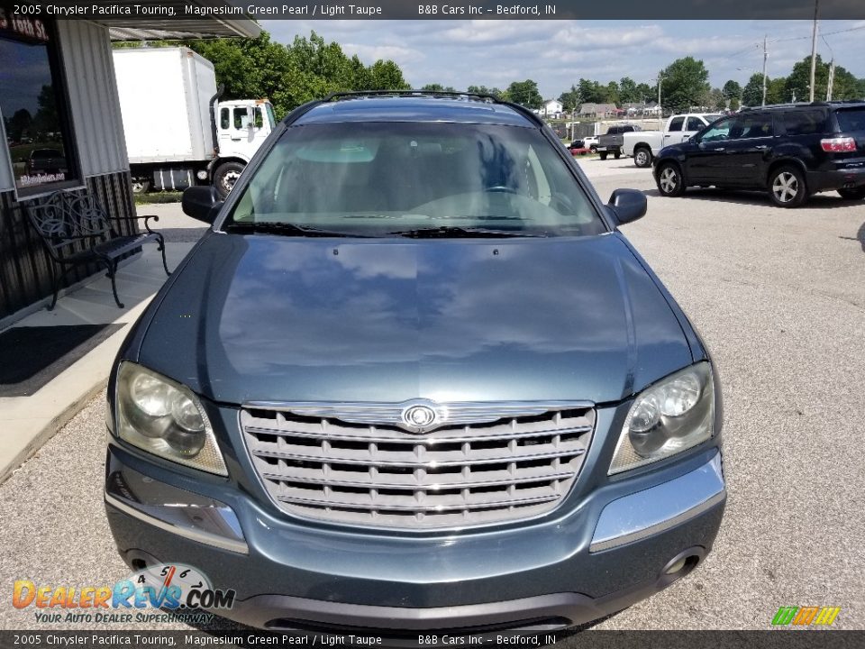 2005 Chrysler Pacifica Touring Magnesium Green Pearl / Light Taupe Photo #8
