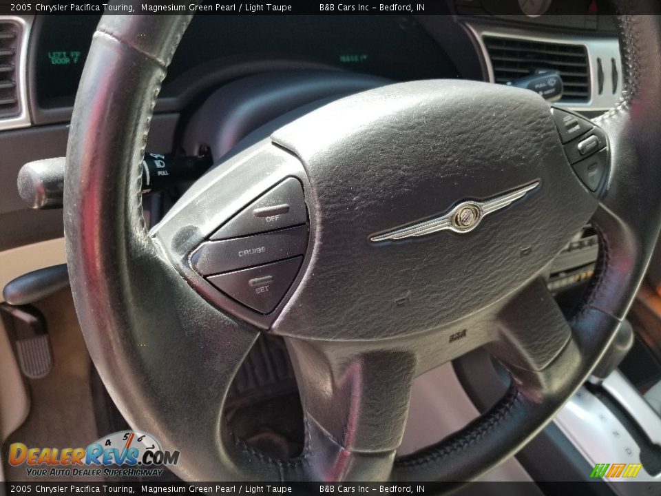 2005 Chrysler Pacifica Touring Magnesium Green Pearl / Light Taupe Photo #11