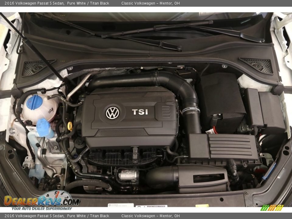 2016 Volkswagen Passat S Sedan Pure White / Titan Black Photo #17