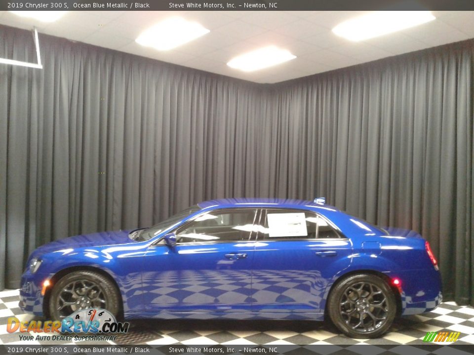 2019 Chrysler 300 S Ocean Blue Metallic / Black Photo #1