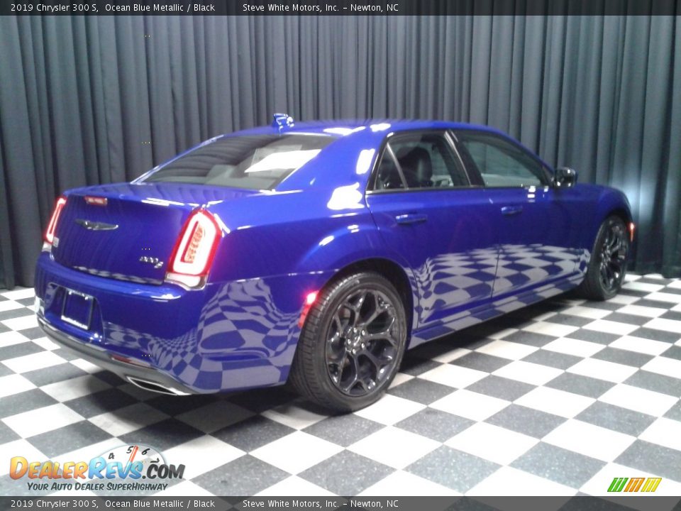 2019 Chrysler 300 S Ocean Blue Metallic / Black Photo #6