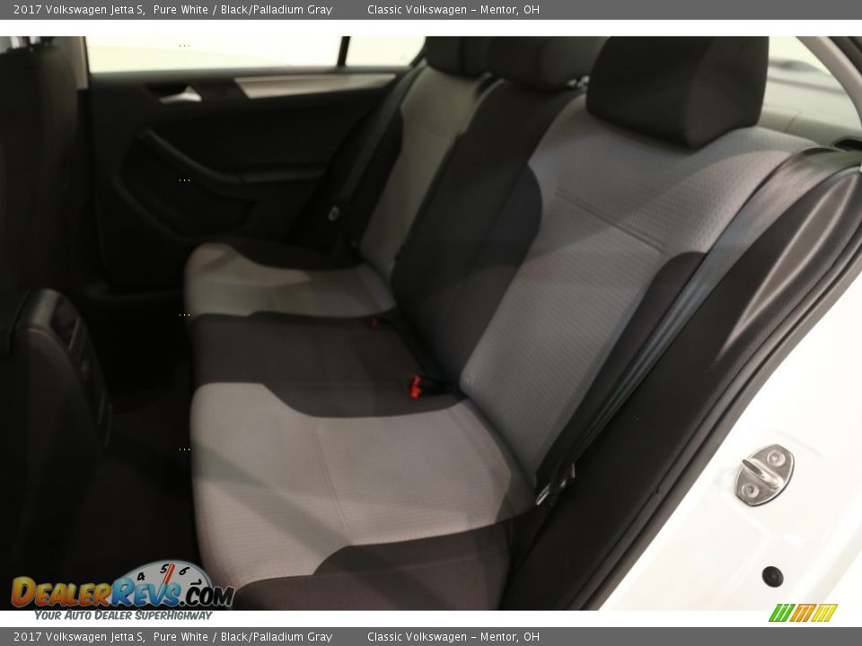 2017 Volkswagen Jetta S Pure White / Black/Palladium Gray Photo #17
