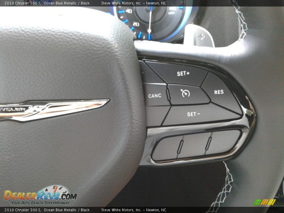 2019 Chrysler 300 S Ocean Blue Metallic / Black Photo #18