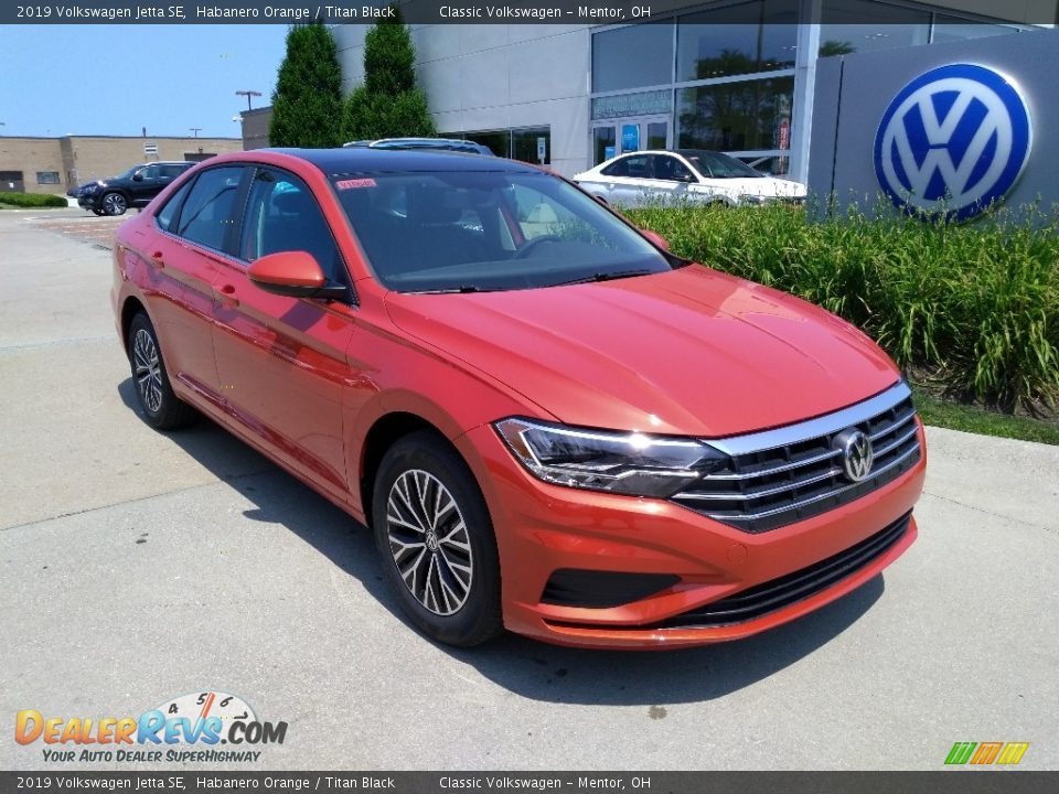 2019 Volkswagen Jetta SE Habanero Orange / Titan Black Photo #1