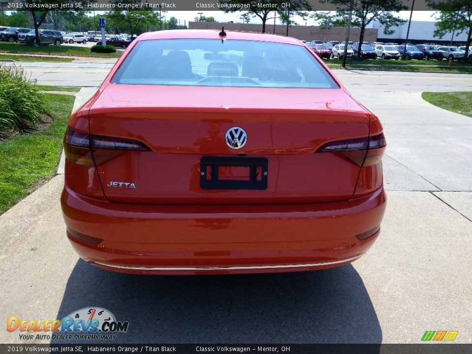 2019 Volkswagen Jetta SE Habanero Orange / Titan Black Photo #5