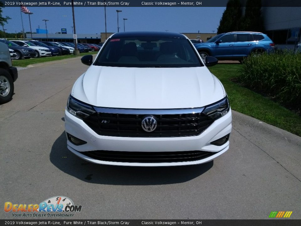 2019 Volkswagen Jetta R-Line Pure White / Titan Black/Storm Gray Photo #2