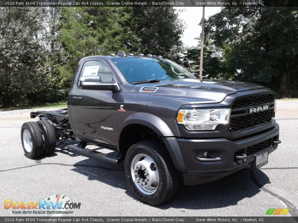 2019 Ram 4500 Tradesman Regular Cab 4x4 Chassis Granite Crystal Metallic / Black/Diesel Gray Photo #4
