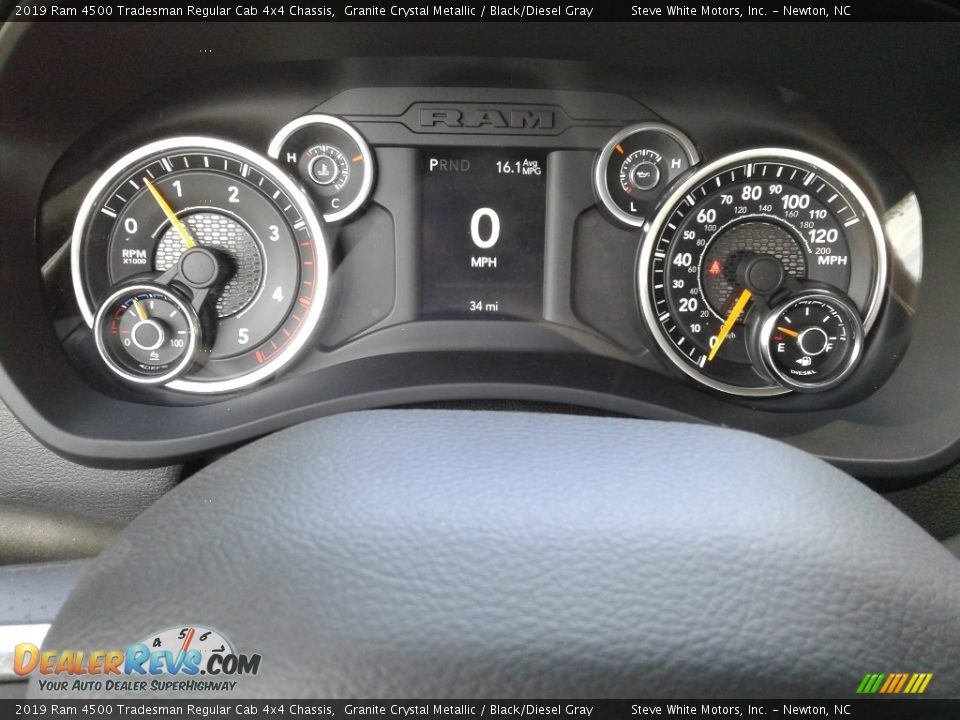 2019 Ram 4500 Tradesman Regular Cab 4x4 Chassis Granite Crystal Metallic / Black/Diesel Gray Photo #17