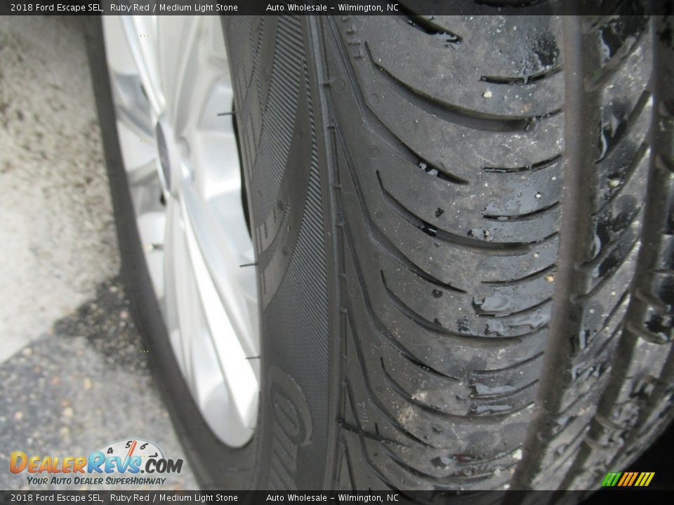 2018 Ford Escape SEL Ruby Red / Medium Light Stone Photo #9
