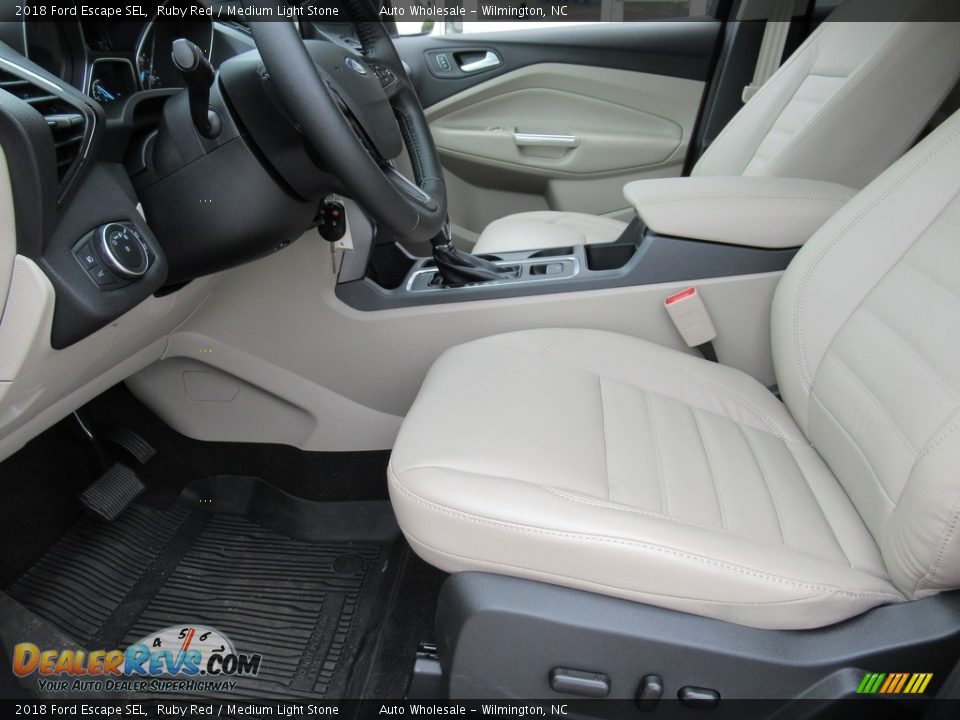 2018 Ford Escape SEL Ruby Red / Medium Light Stone Photo #10