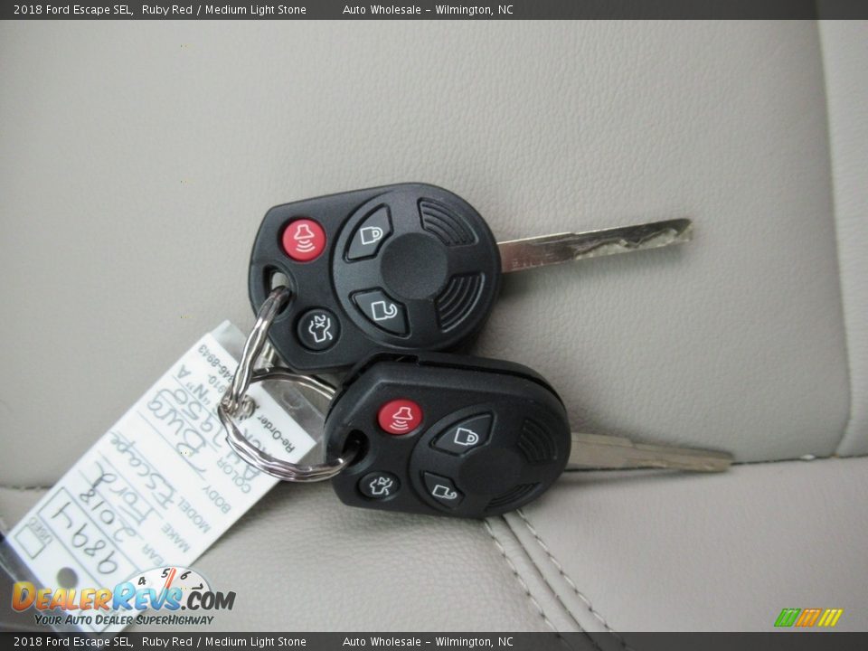 2018 Ford Escape SEL Ruby Red / Medium Light Stone Photo #20