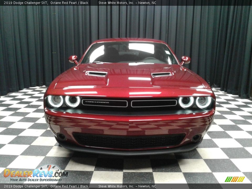 2019 Dodge Challenger SXT Octane Red Pearl / Black Photo #3