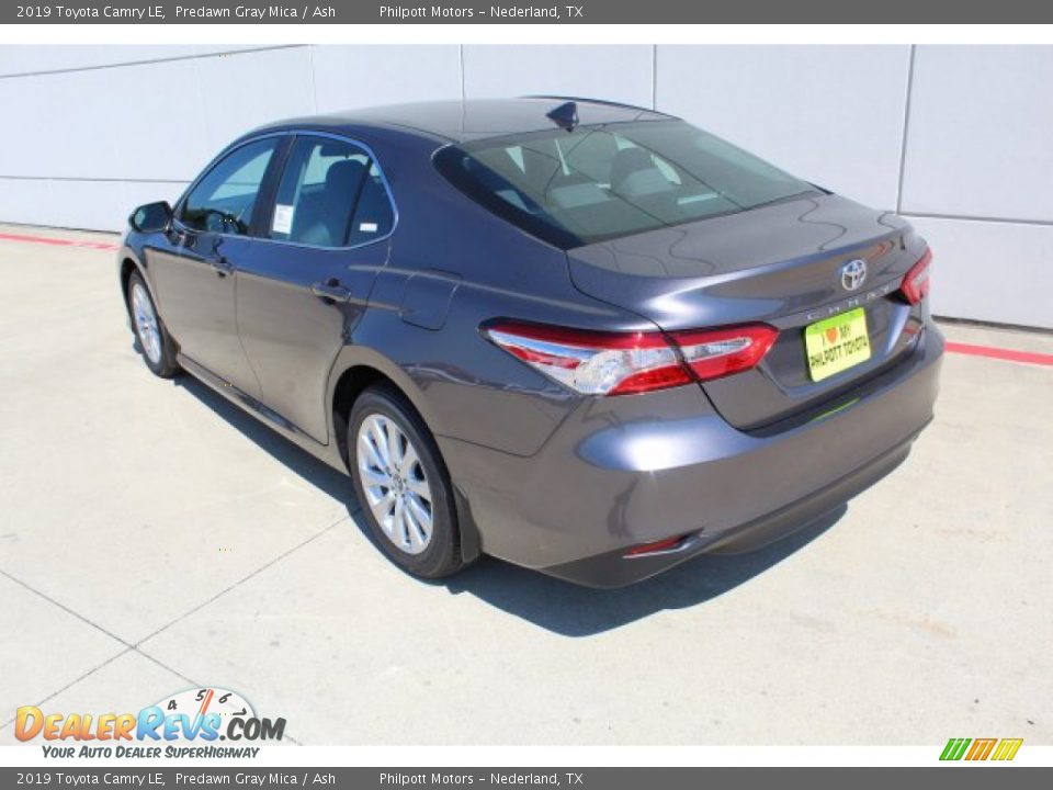 2019 Toyota Camry LE Predawn Gray Mica / Ash Photo #7