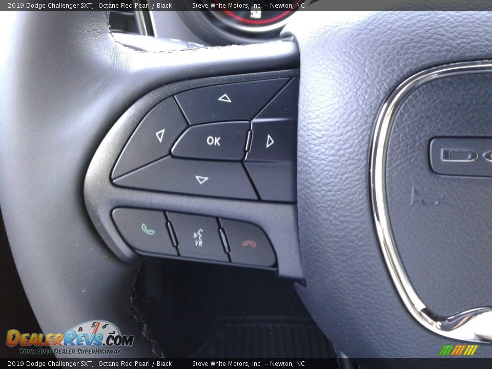 2019 Dodge Challenger SXT Octane Red Pearl / Black Photo #16