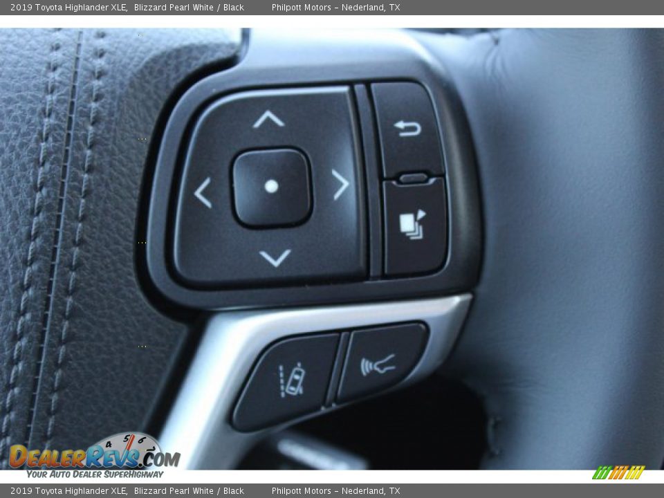 2019 Toyota Highlander XLE Blizzard Pearl White / Black Photo #14