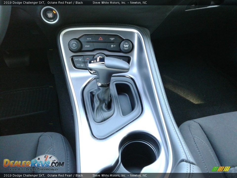 2019 Dodge Challenger SXT Octane Red Pearl / Black Photo #25