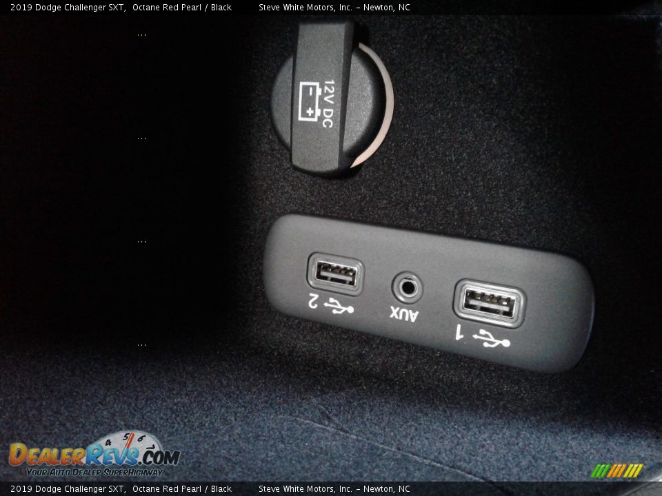 2019 Dodge Challenger SXT Octane Red Pearl / Black Photo #26