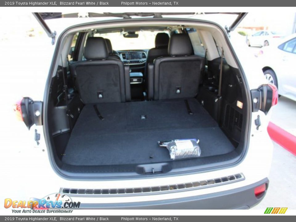 2019 Toyota Highlander XLE Blizzard Pearl White / Black Photo #25