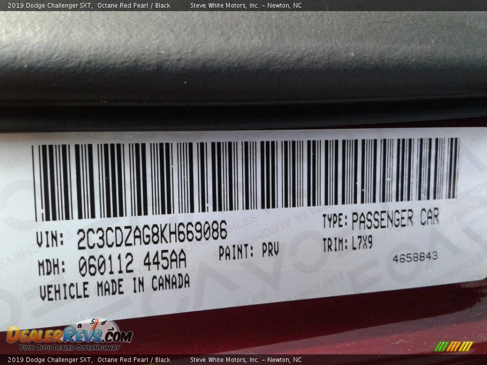 2019 Dodge Challenger SXT Octane Red Pearl / Black Photo #30